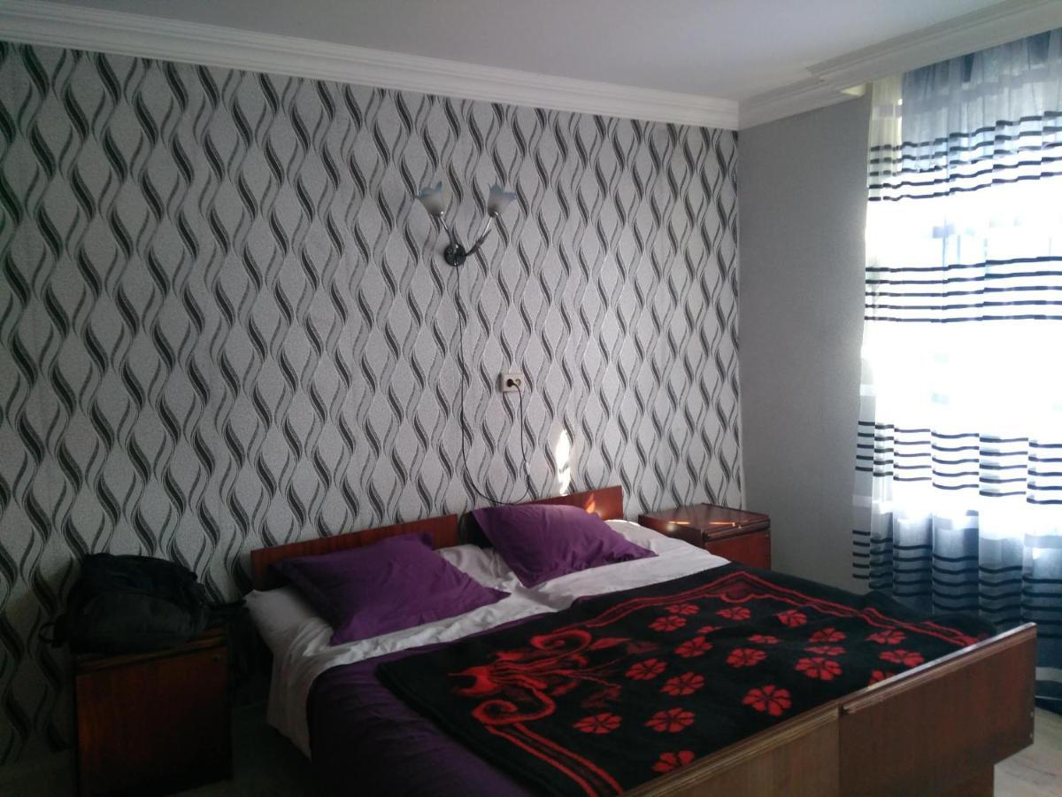 9 Plus - Orbeli Extérieur photo
