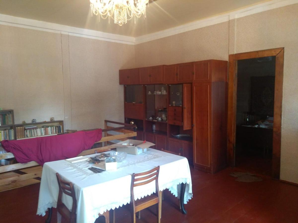 9 Plus - Orbeli Extérieur photo