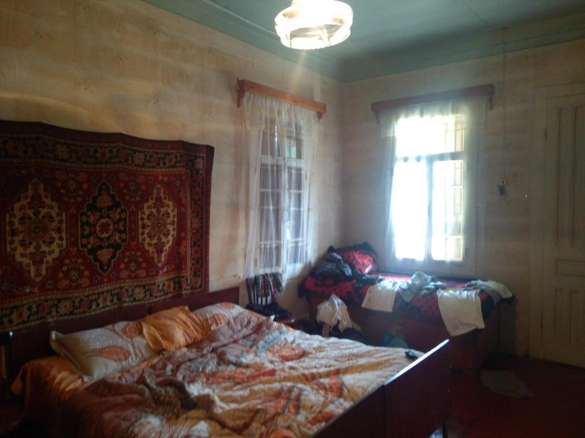 9 Plus - Orbeli Extérieur photo