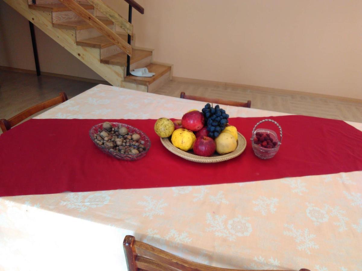 9 Plus - Orbeli Extérieur photo